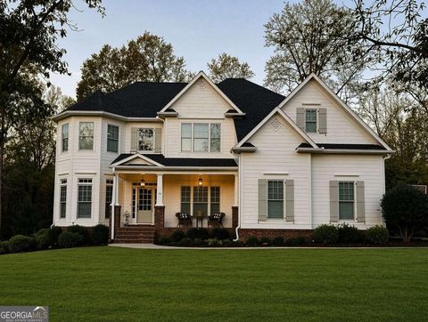 995 Sienna DR Cumming GA 30040