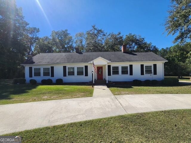 Photo of 352 S Dugger Avenue, Roberta, GA 31078 (MLS # 10853955)