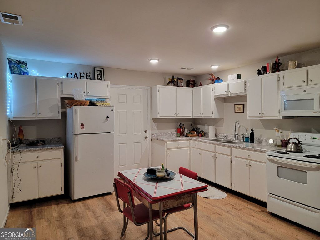 Photo of 225 Given St, Summerville, GA 30747 (MLS # 10756146)