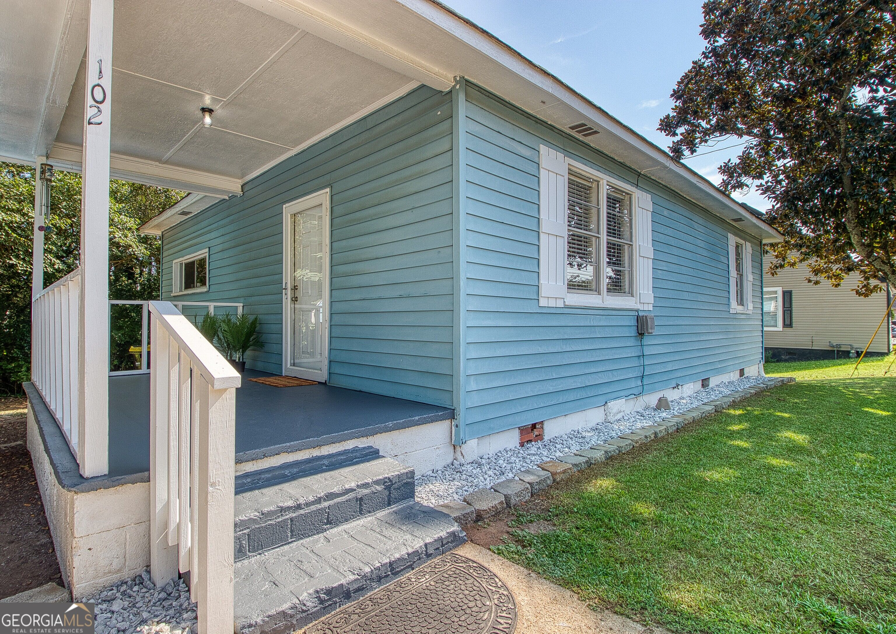 102 Sprayberry RD