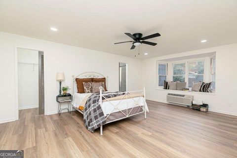 A home in Powder Springs