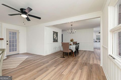 A home in Powder Springs