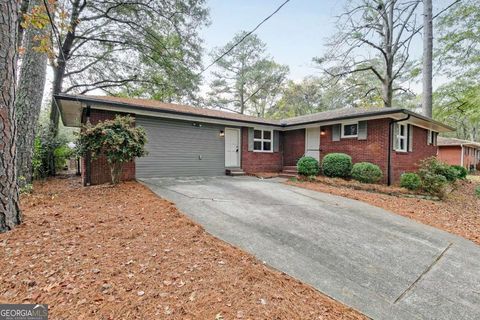 A home in Powder Springs