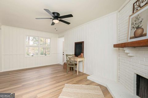 A home in Powder Springs