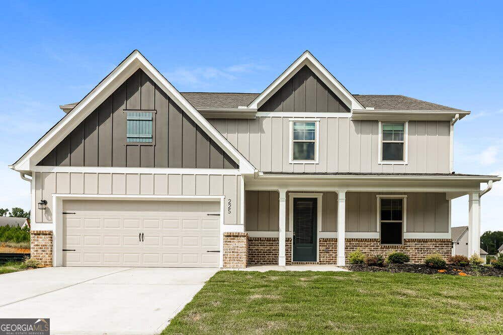 Photo of 225 Cantrell Drive, Dallas, GA 30157 (MLS # 10833544)