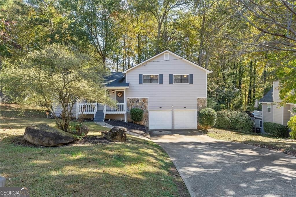 Photo of 4041 Woodbridge Court, Powder Springs, GA 30127 (MLS # 10766410)