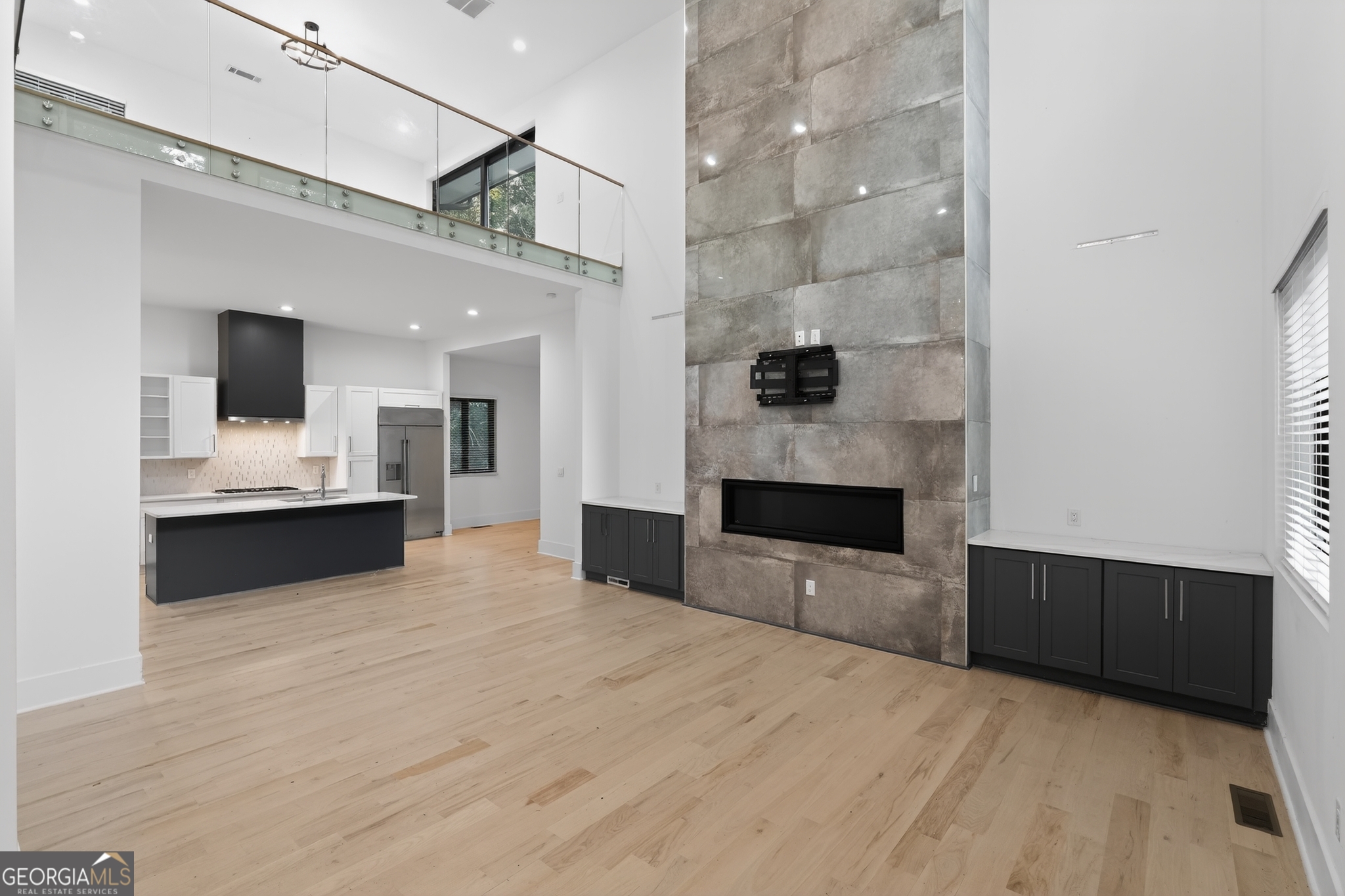 5285 Mount Vernon PKWY