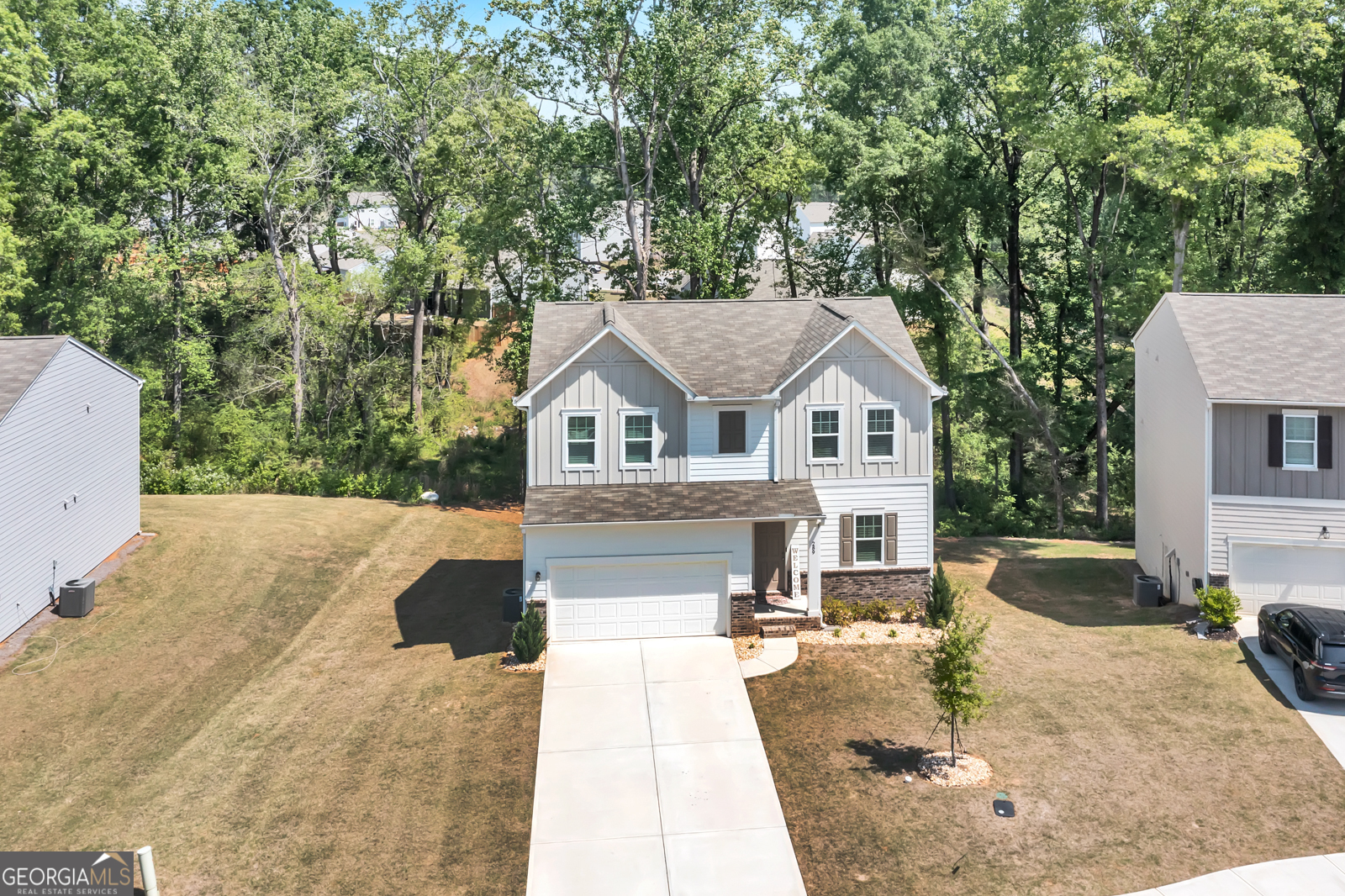 289 Pond CT