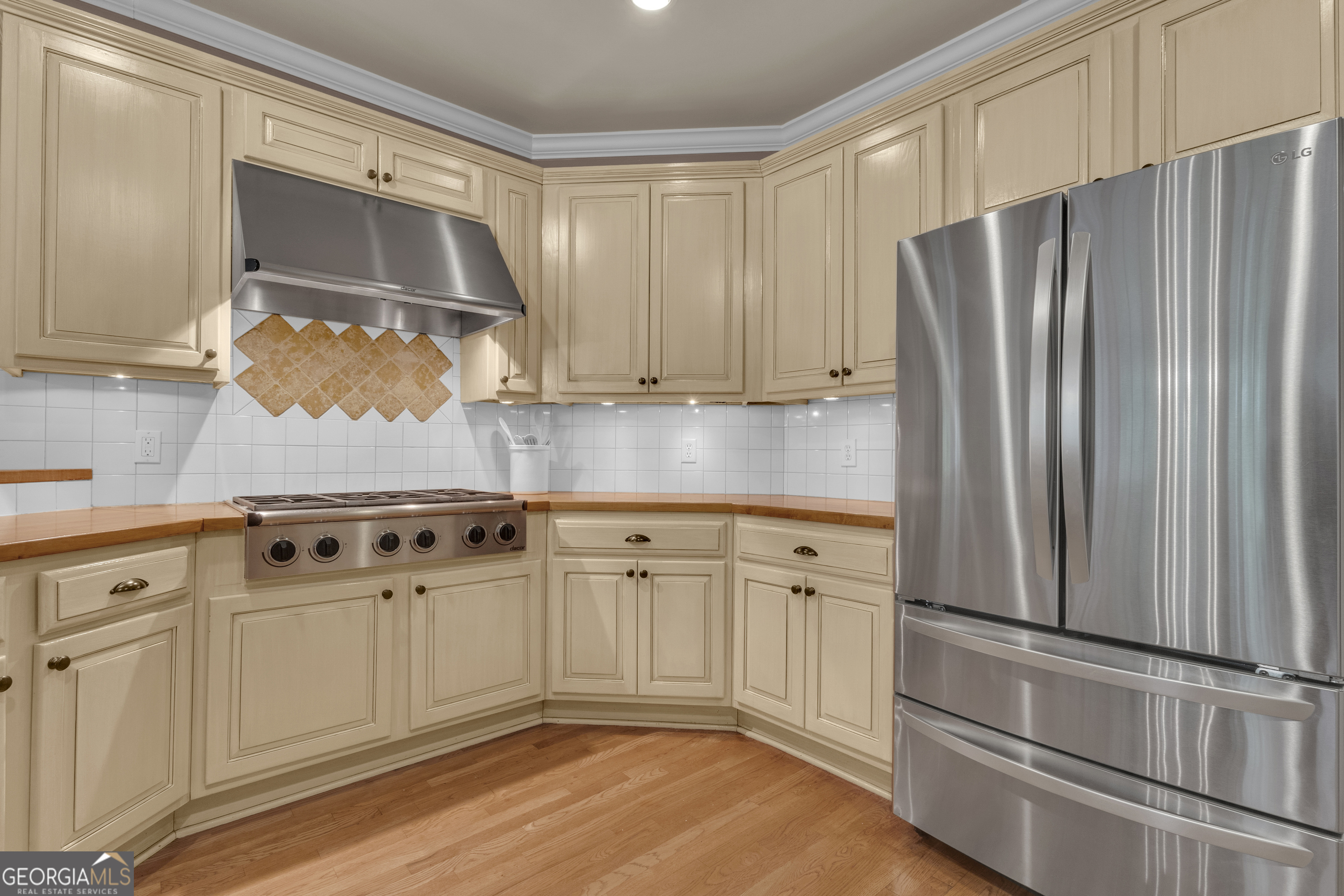 Peachtree City, Georgia 30269, United States, 5 Bedrooms Bedrooms, ,5 BathroomsBathrooms,Residential,Active,219889