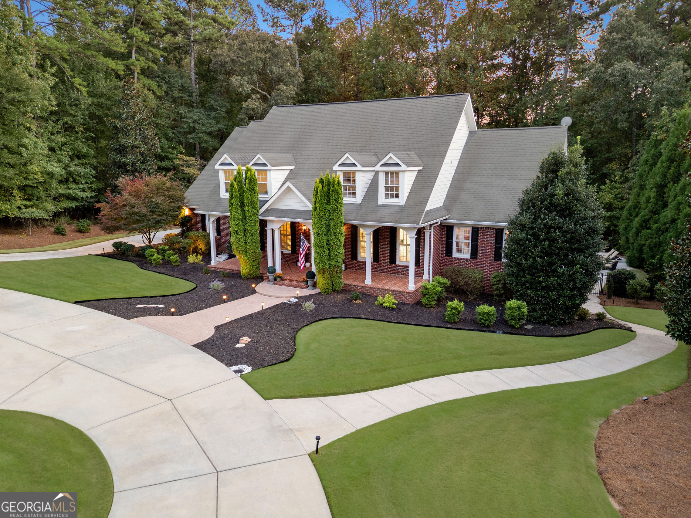 Peachtree City, Georgia 30269, United States, 5 Bedrooms Bedrooms, ,5 BathroomsBathrooms,Residential,Active,219889