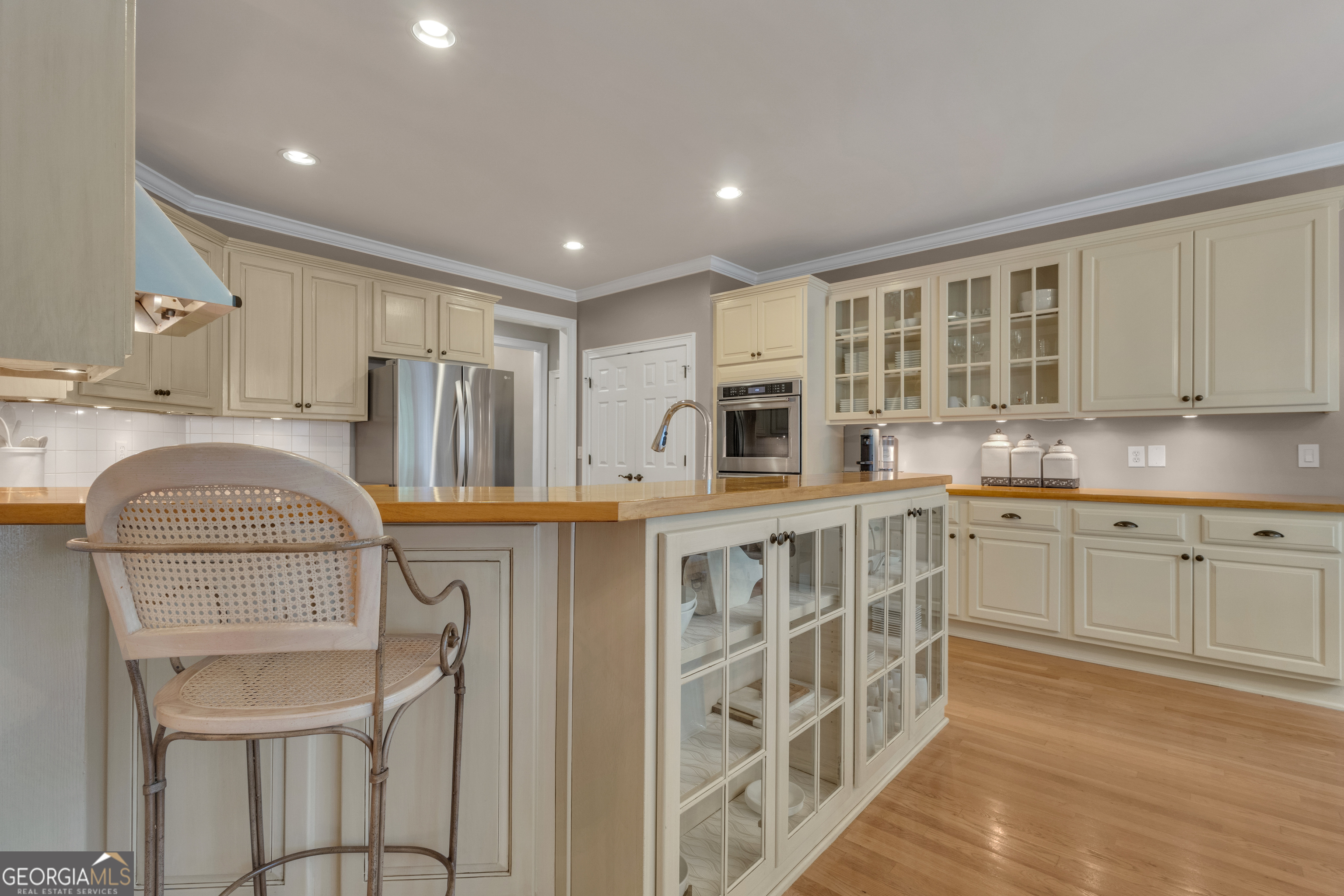 Peachtree City, Georgia 30269, United States, 5 Bedrooms Bedrooms, ,5 BathroomsBathrooms,Residential,Active,219889