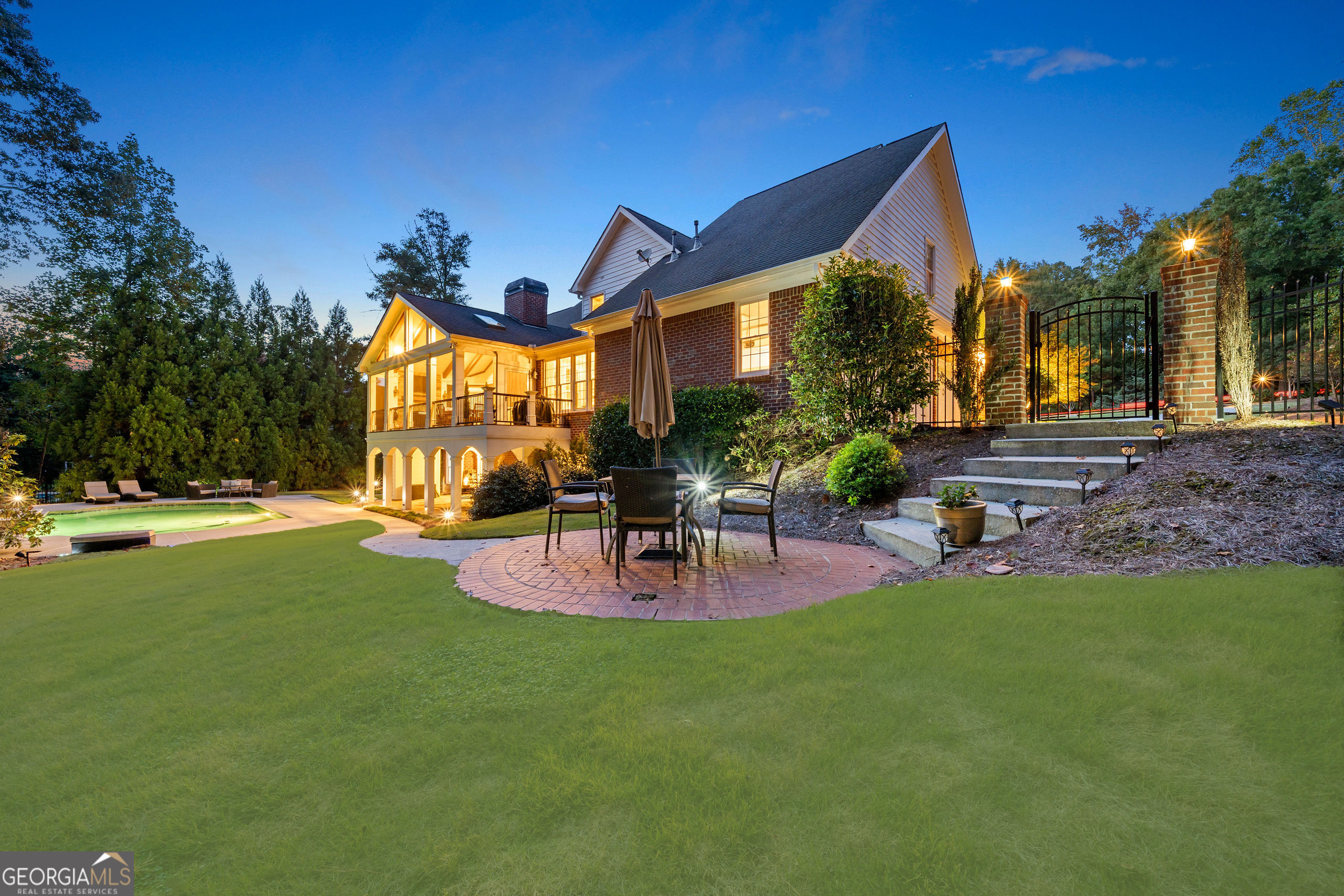 Peachtree City, Georgia 30269, United States, 5 Bedrooms Bedrooms, ,5 BathroomsBathrooms,Residential,Active,219889