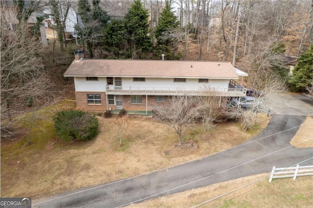 Photo of 1036 Wooten Lake Road NW, Kennesaw, GA 30144 (MLS # 10631923)