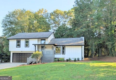 9760 Loblolly LN Roswell GA 30075