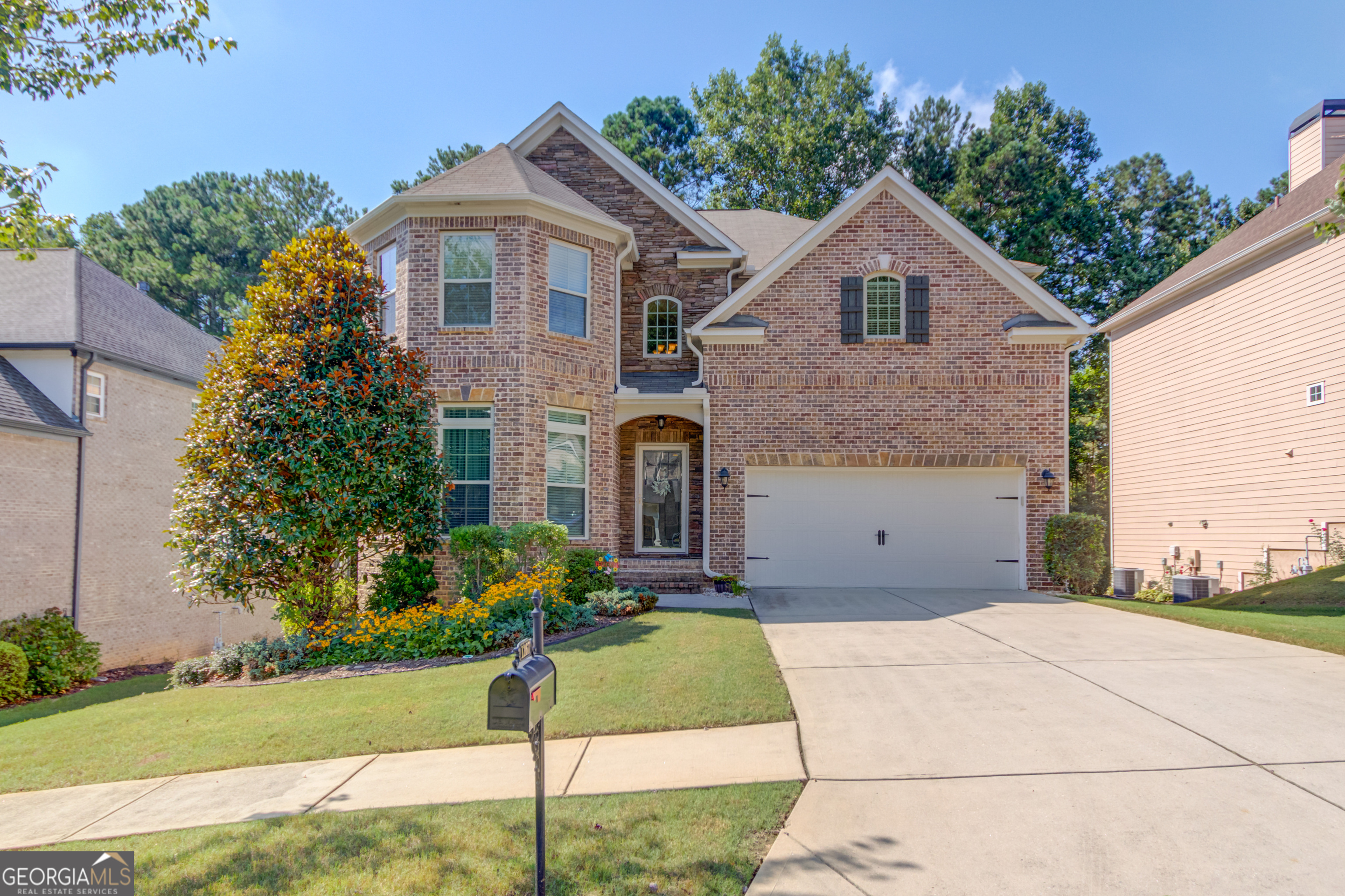 WELCOME TO A SPACIOUS AND ELEGANT HOME IN THE DESIRABLE BROOKSIDE CROSSING SWIM/TENNIS COMMUNITY. THIS TWO-STORY HOME W/PARTIALLY FINISHED BASEMENT, OFFERS 4 LARGE BEDROOMS AND 5 FULL BATHROOMS. THE OPEN FAMILY ROOM FEATURES A CORNER FIREPLACE LEADING INTO A GOURMET KITCHEN WITH GRANITE, STAINLESS APPLIANCES, AND CENTER ISLAND. UPSTAIRS, RELAX IN THE LUXURIOUS MAIN SUITE COMPLETE WITH DUAL VANITIES, SHOWER, GARDEN TUB AND A PRIVATE RETREAT. THE PARTIALLY FINISHED BASEMENT, OFFERING A CLOMPLETE FULL BATHROOM AND FLEXIBLE SPACE FOR A GYM, MEDIA ROOM, WORKSHOP OR GUEST SUITE-WITH ROOM TO EXPAND OR CUSTOMIZE TO YOUR NEEDS. FINISHES THROUGHOUT INCLUDE HARDWOOD FLOORS, TILE, QUARTZ, CROWN MOLDING, 9' CEILINGS AND TANKLESS WATER HEATING. ENJOY PEACEFUL CUL-DE-SAC LOCATION, ACCESS TO NEIGHBORHOOD AMENITIES, AND EASY MAINTENANCE LIVING. WITH DUAL ZONE CLIMATE CONTROL, SECURITY ADT, TWO CAR GARAGE AND DECK. THIS HOME DELIVERS COMFORT AND STYLE IN ONE OF AUBURN'S TOP SUBDIVISIONS. DON'T MISS THIS OPPORTUNITY CLOSE TO STORES, PUBLIC PARKS AND 10 MIN TO MALL OF GA. YOU NEED TO SEE IT!!!