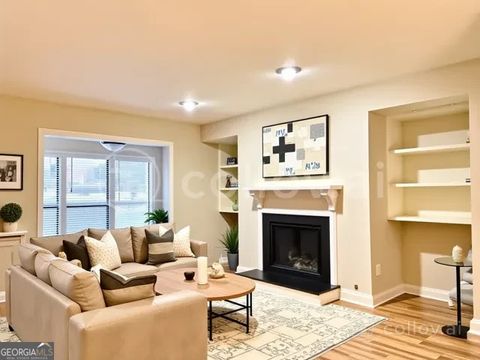 Photo of 1011 Dunbar Drive, Atlanta, GA 30338 (MLS # 10446892)