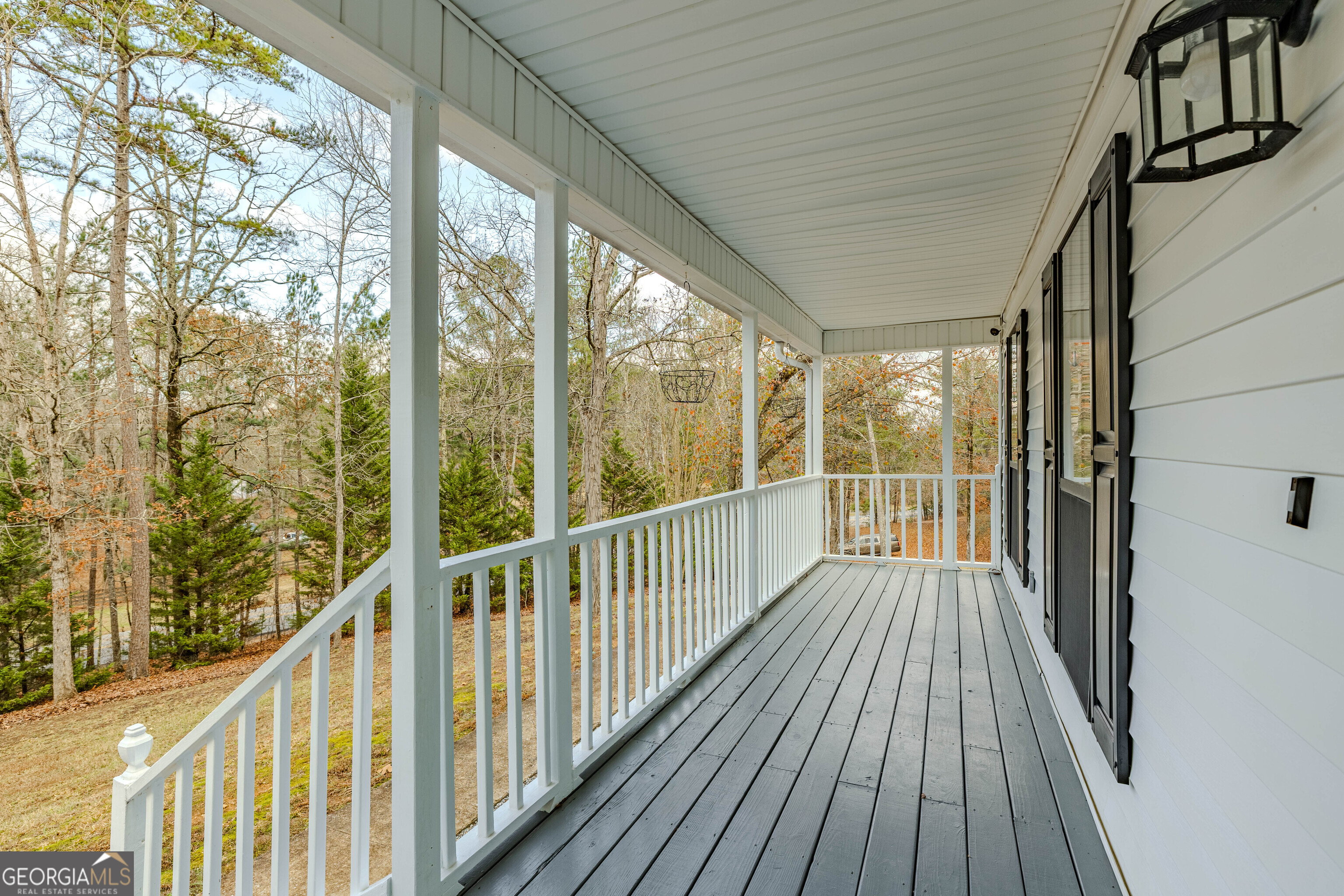 1673 Blacks Bluff RD SW