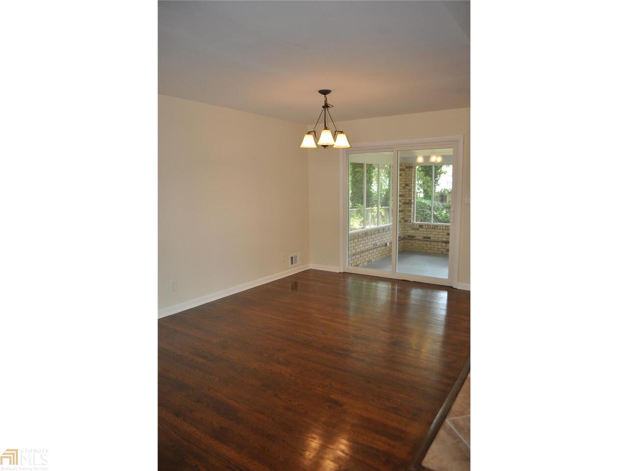 Columbia Valley - Residential