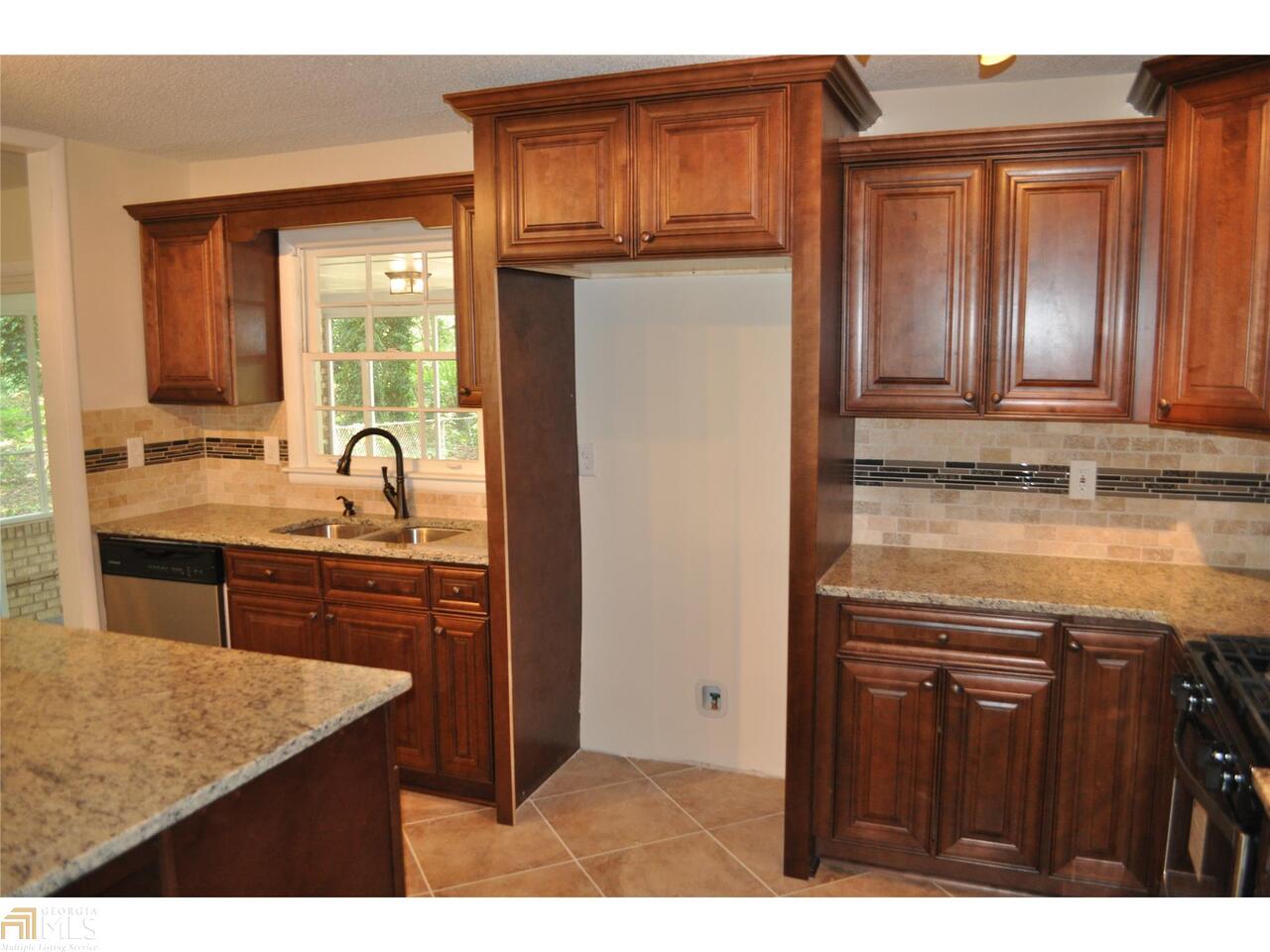 Columbia Valley - Residential