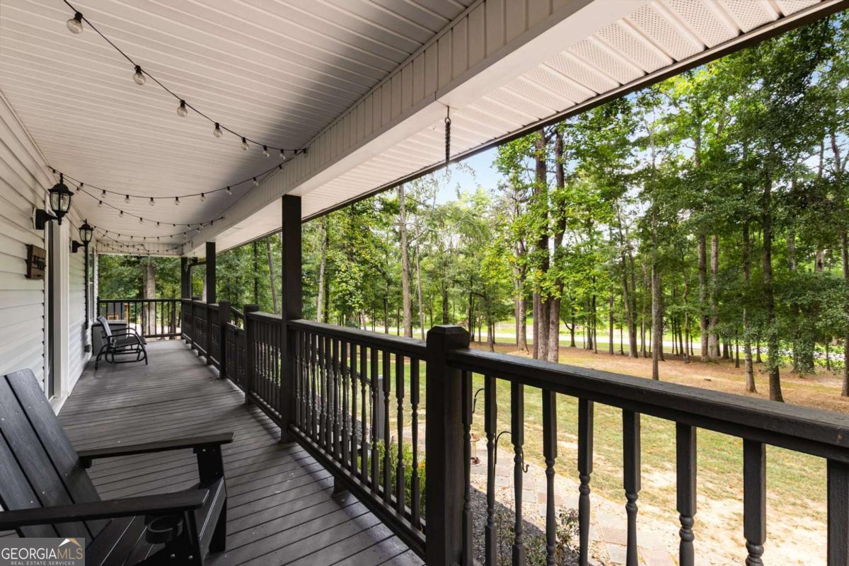 4375 Peckerwood RD
