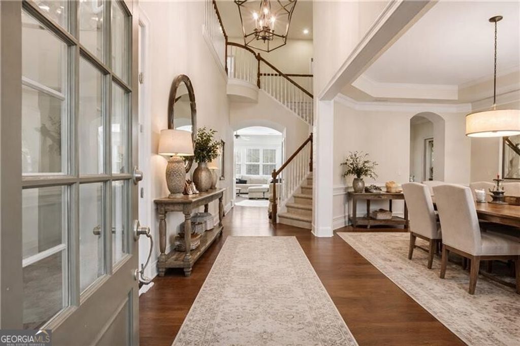 Photo of 914 Urban Ash Court, Alpharetta, GA 30022 (MLS # 10739784)