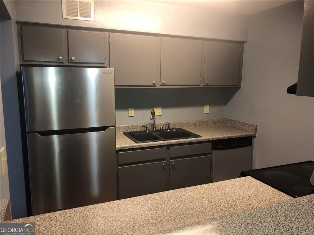 Photo of 2213 Huntingdon Chase, Sandy Springs, GA 30350 (MLS # 10730498)