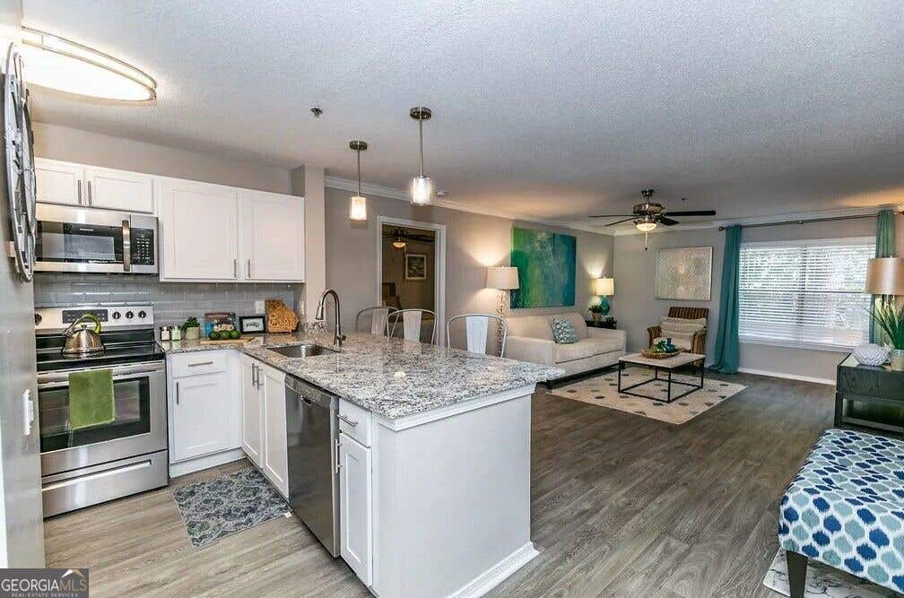 Photo of 1401 W Paces Ferry Road NW #4111, Atlanta, GA 30327 (MLS # 10823500)