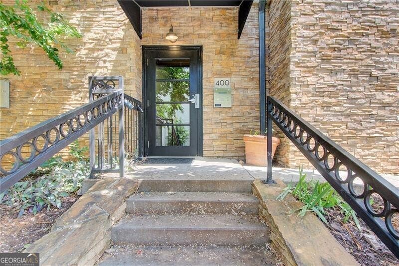 Photo of 2230 Cheshire Bridge Road NE #416, Atlanta, GA 30324 (MLS # 10821551)