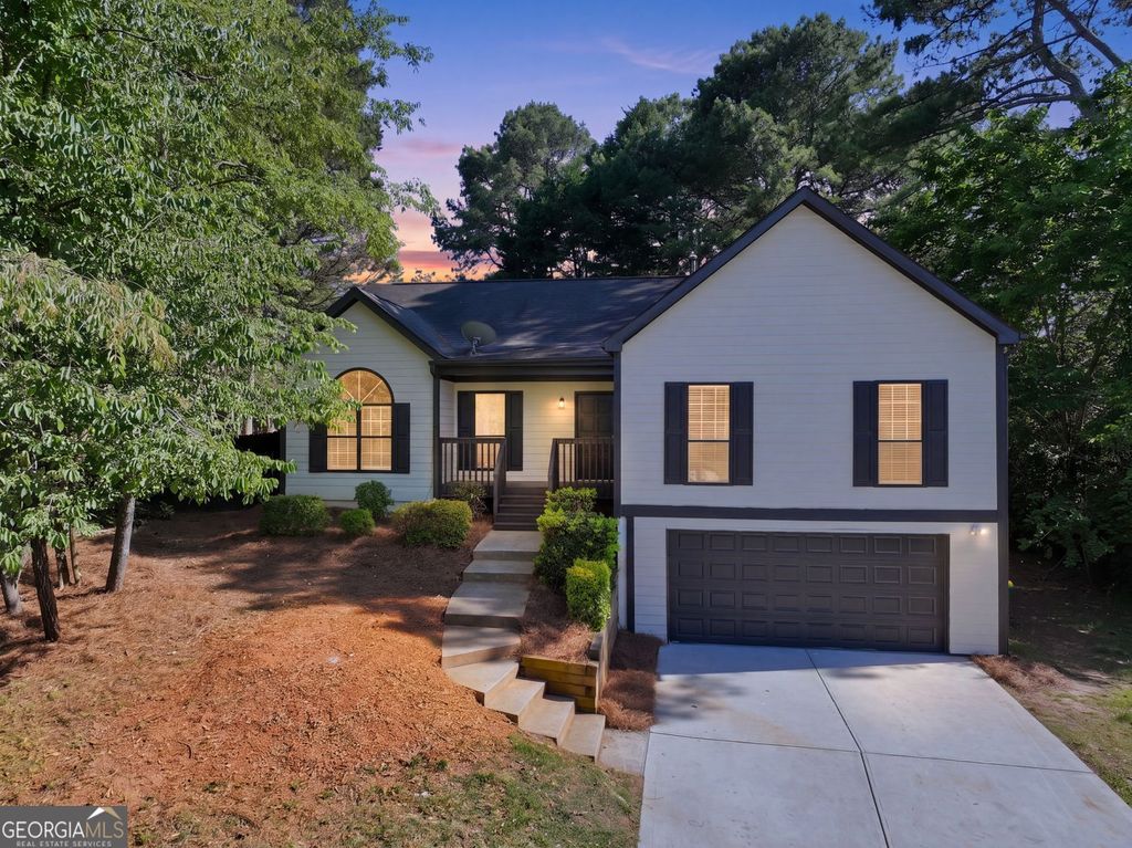 Photo of 1820 Stone Forest Drive, Lawrenceville, GA 30043 (MLS # 10768682)
