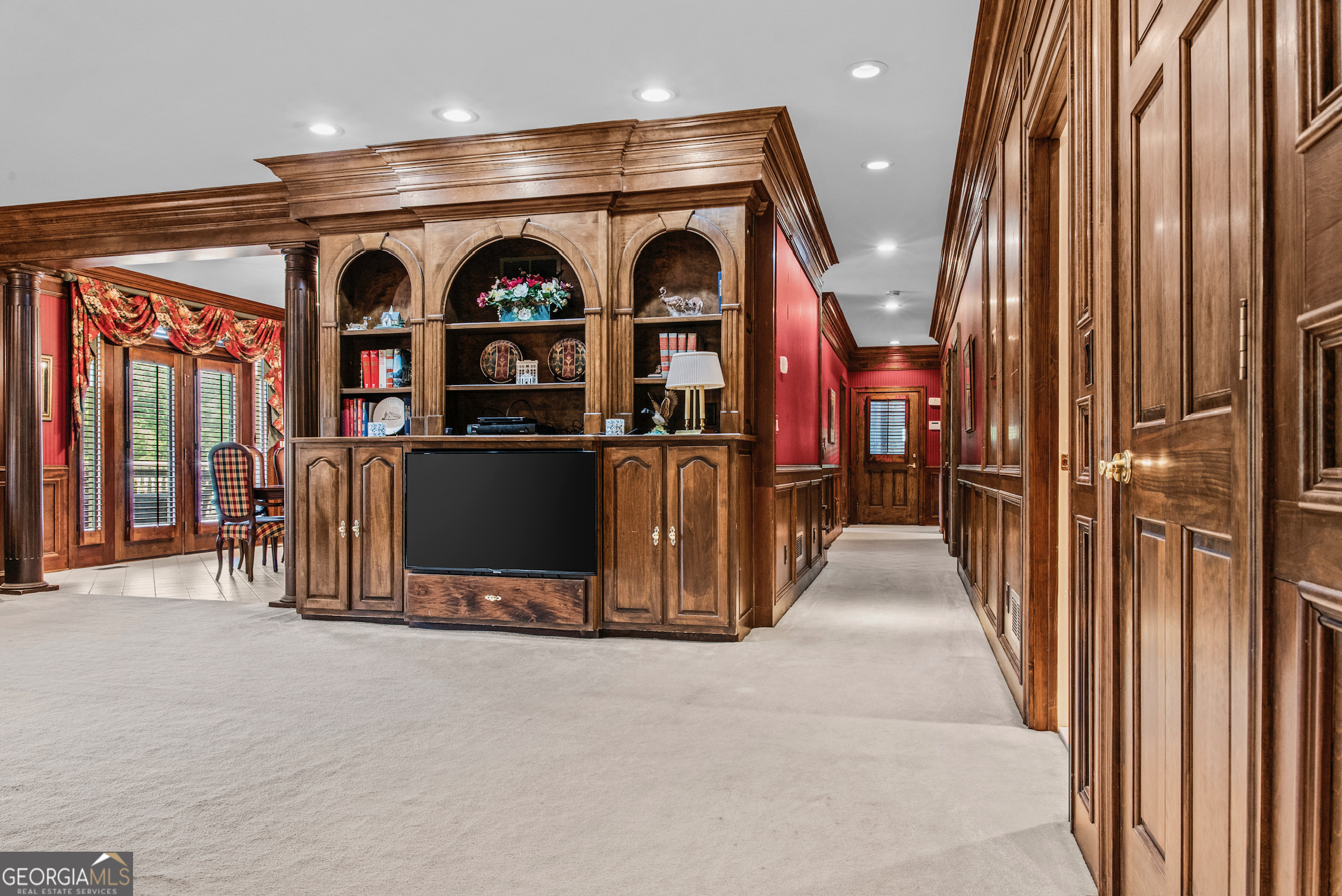 Estate Property - Residential