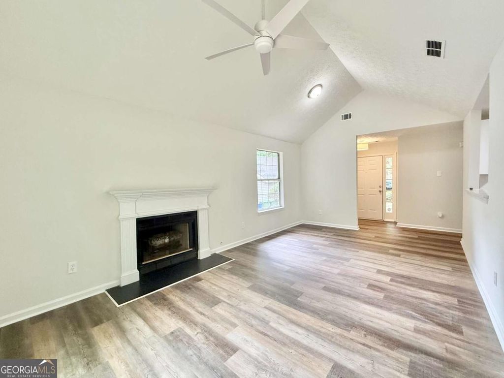 Photo of 3790 Mays Court SW, Atlanta, GA 30331 (MLS # 10769468)