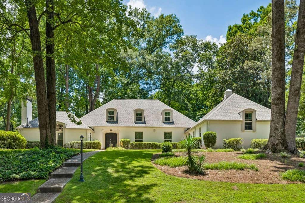 Photo of 2211 Hill Park Court, Decatur, GA 30033 (MLS # 10797777)