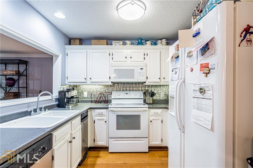 Oaks of Dunwoody - Residential