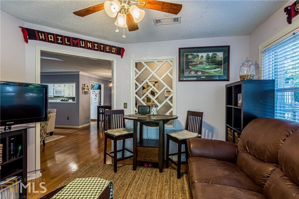 Oaks of Dunwoody - Residential