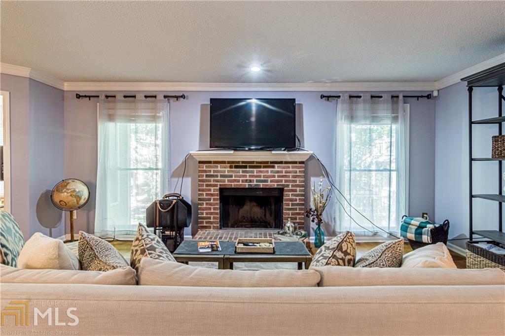 Oaks of Dunwoody - Residential