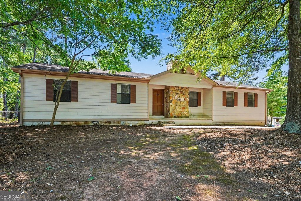 Photo of 3431 Underwood Court SE, Conyers, GA 30013 (MLS # 10769623)