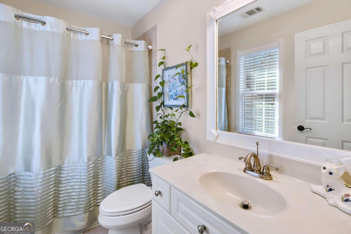 Dacula, Georgia 30019, United States, 6 Bedrooms Bedrooms, ,5 BathroomsBathrooms,Residential,Pending,30827