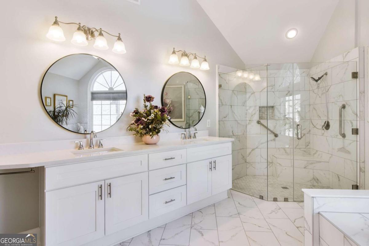 Dacula, Georgia 30019, United States, 6 Bedrooms Bedrooms, ,5 BathroomsBathrooms,Residential,Pending,30827