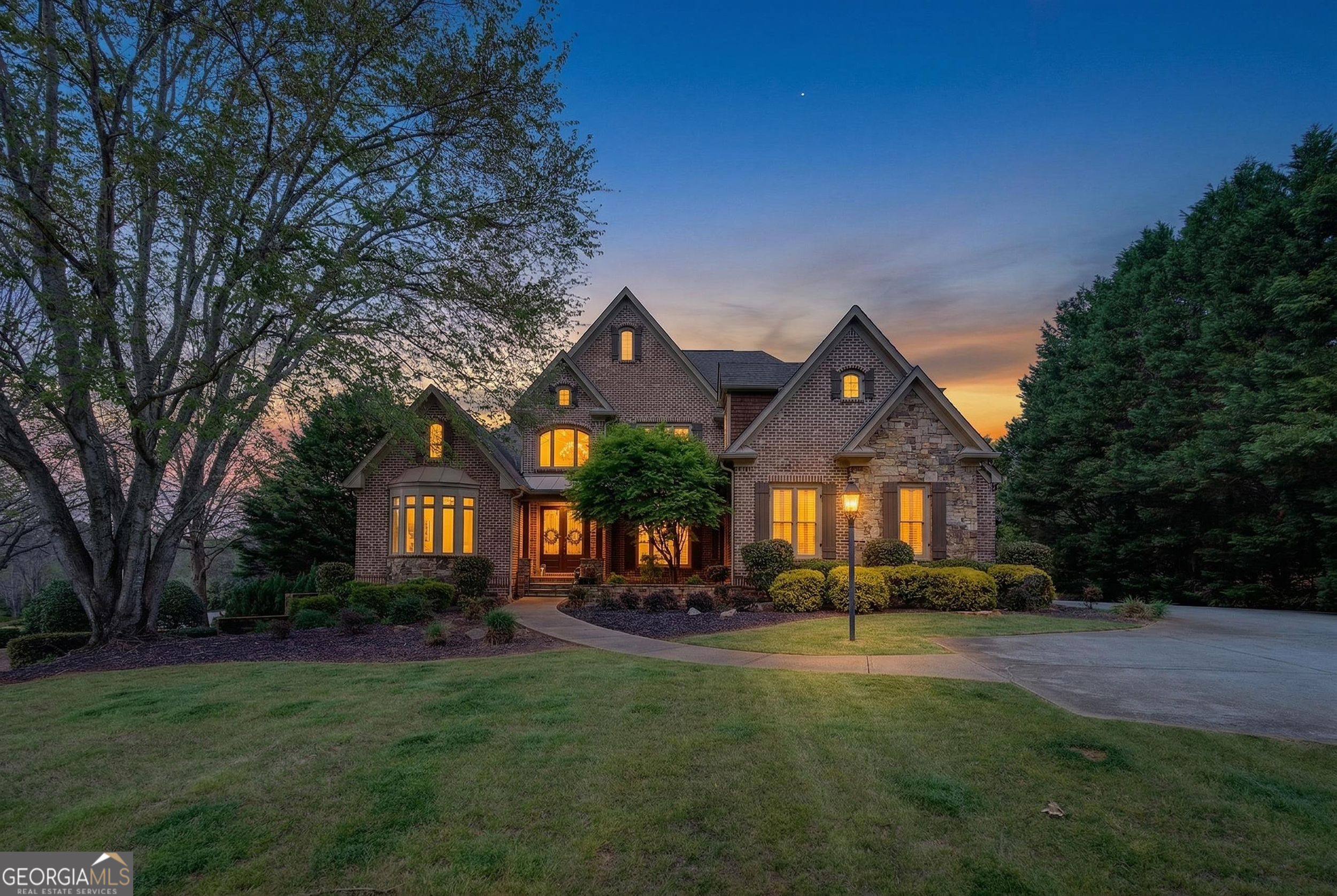 1070 Waverly Meadow LN