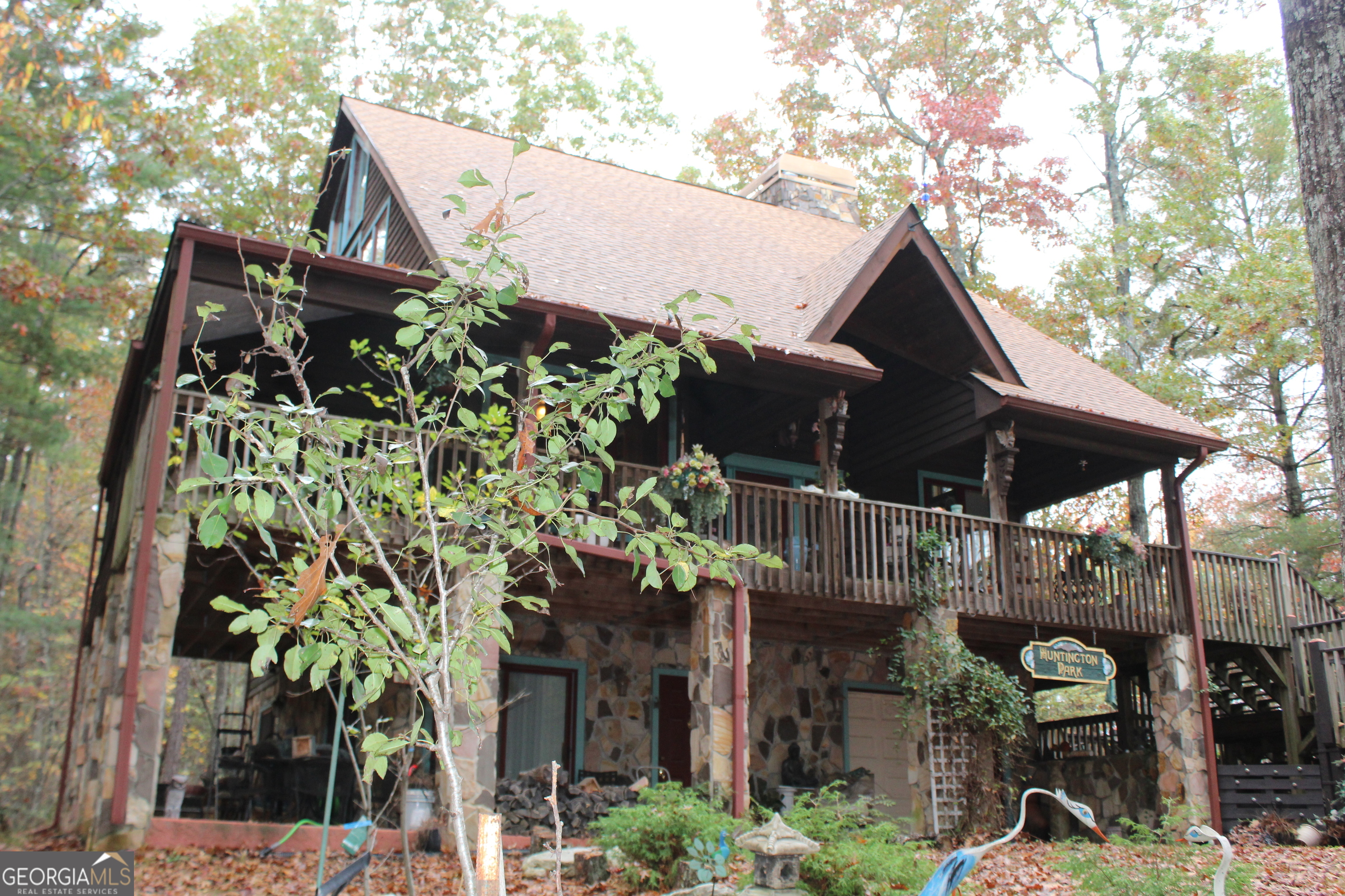 601 Sierra CIR