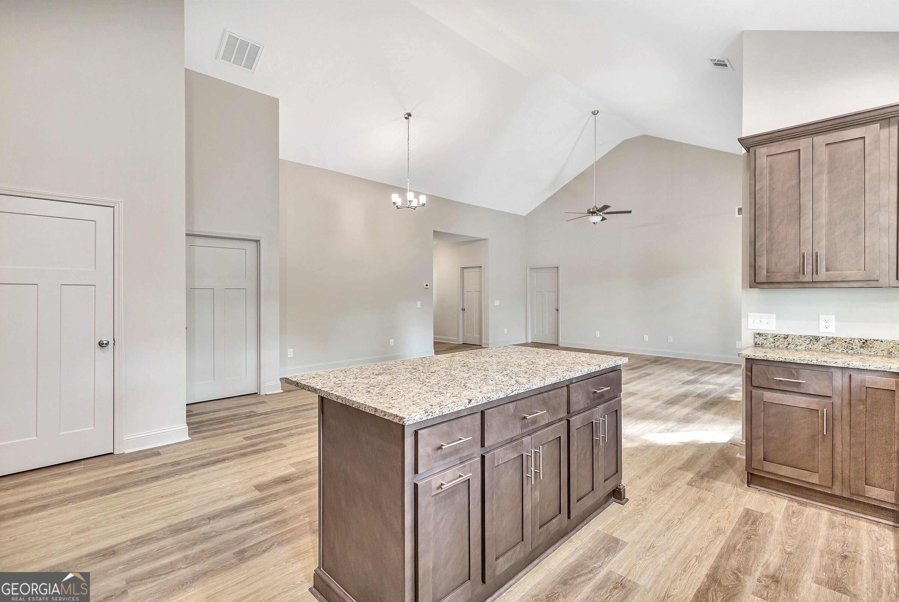 309 Kari LN