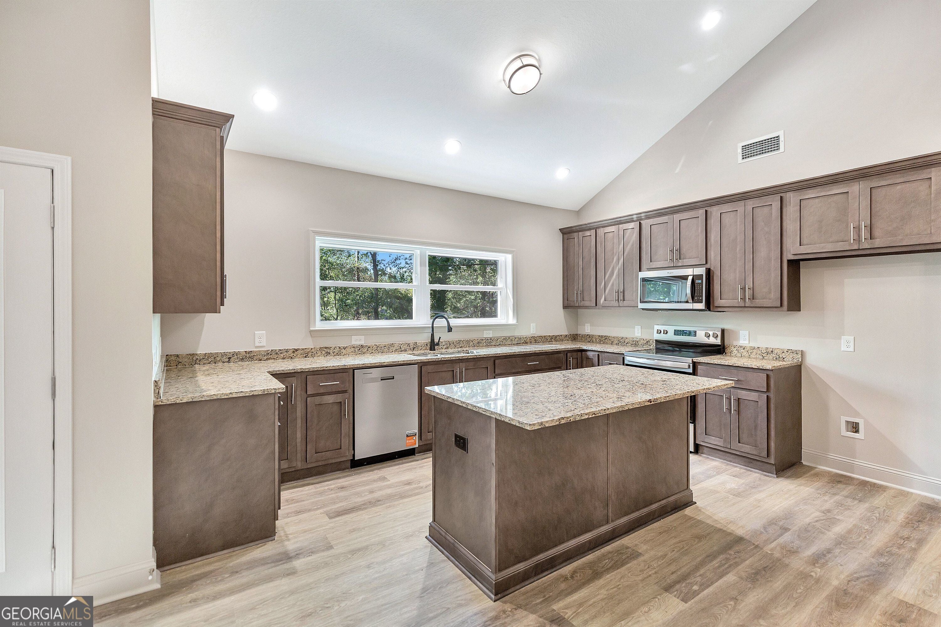 309 Kari LN