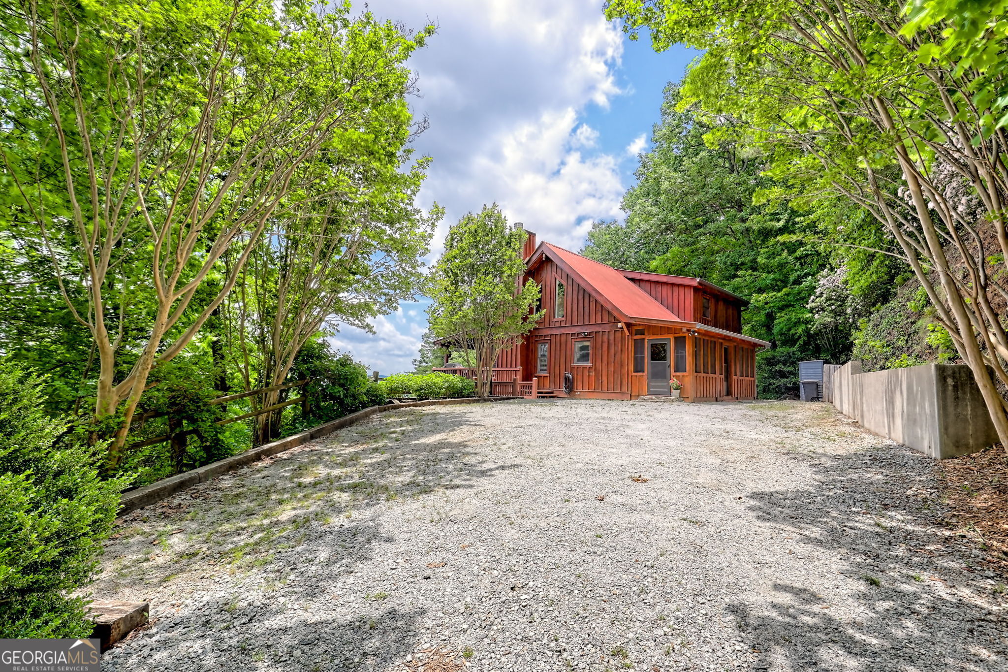 601 Black Bear Den RD
