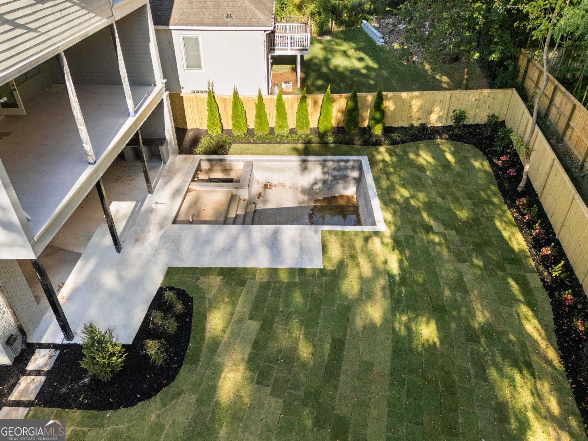 601 Sherwood RD NE
