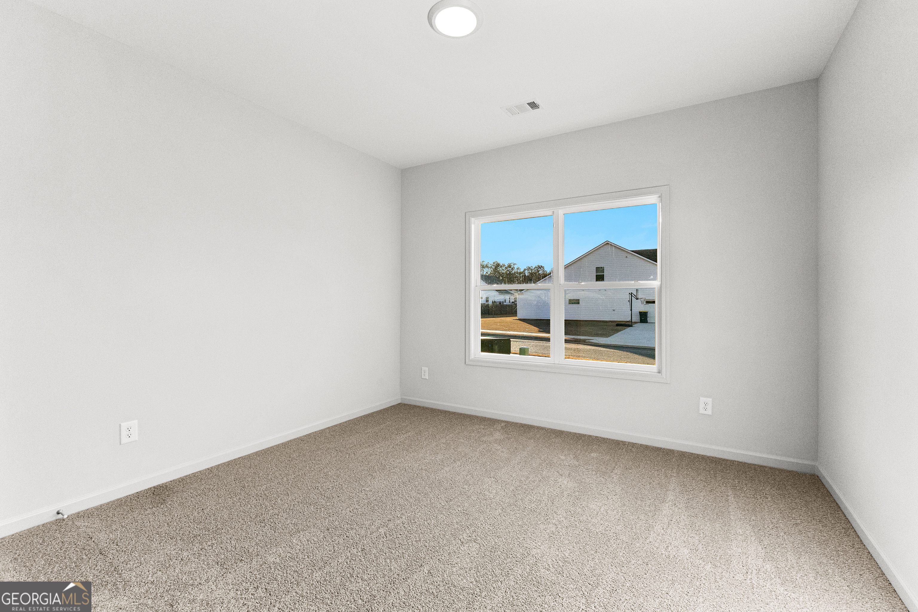 Senoia, Georgia 30276, United States, 4 Bedrooms Bedrooms, ,3 BathroomsBathrooms,Residential,Active,10655