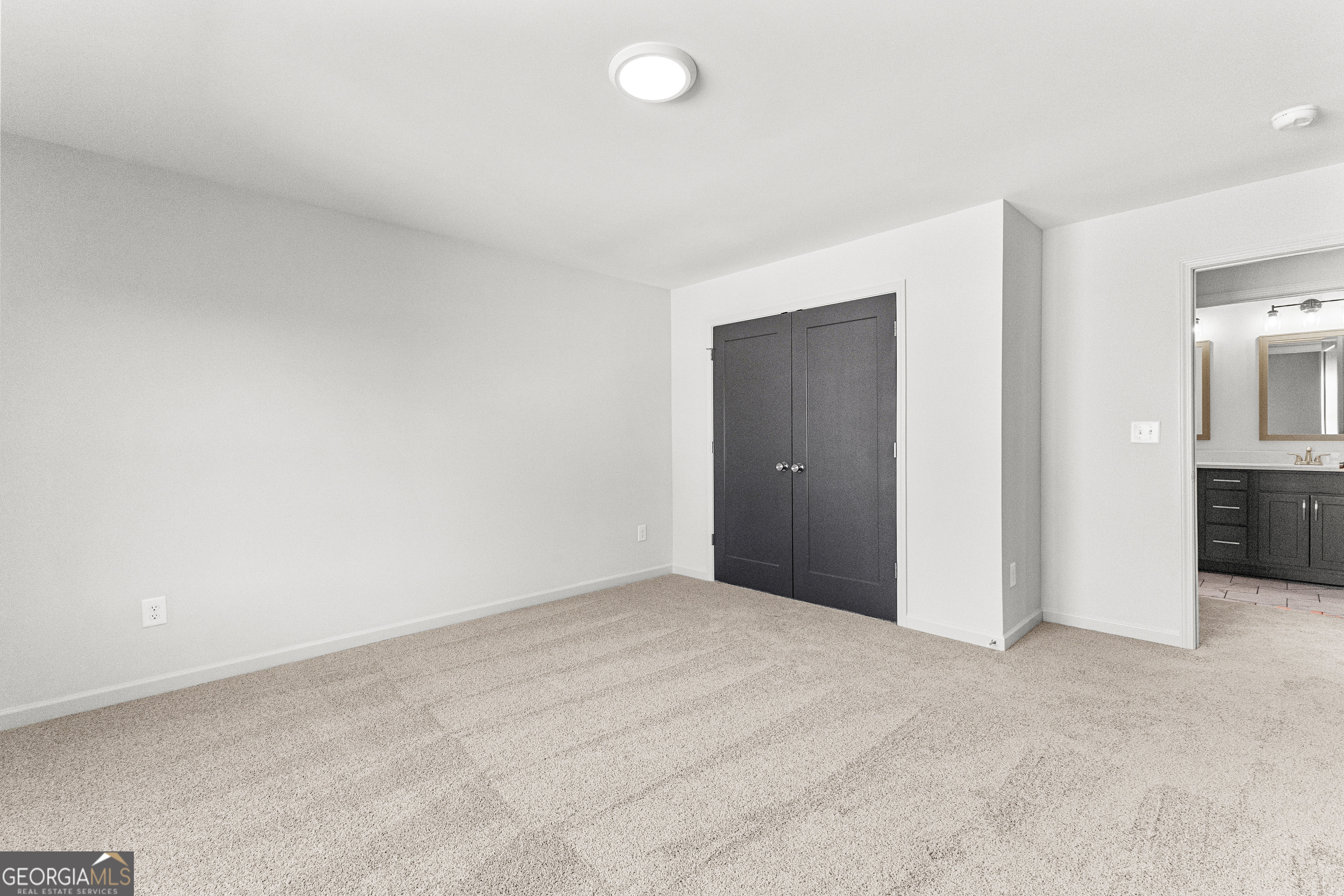 Senoia, Georgia 30276, United States, 4 Bedrooms Bedrooms, ,3 BathroomsBathrooms,Residential,Active,10655