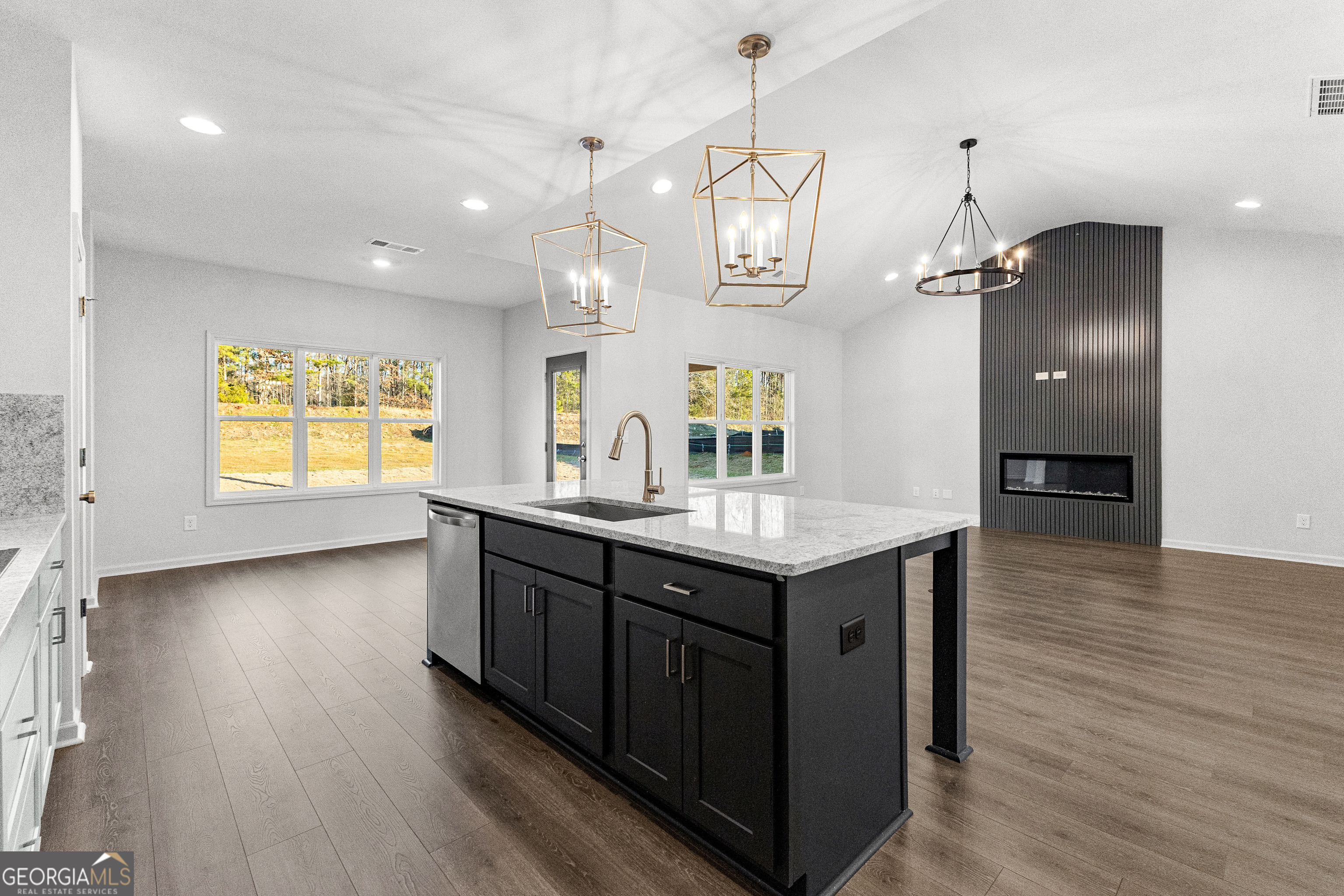 Senoia, Georgia 30276, United States, 4 Bedrooms Bedrooms, ,3 BathroomsBathrooms,Residential,Active,10655