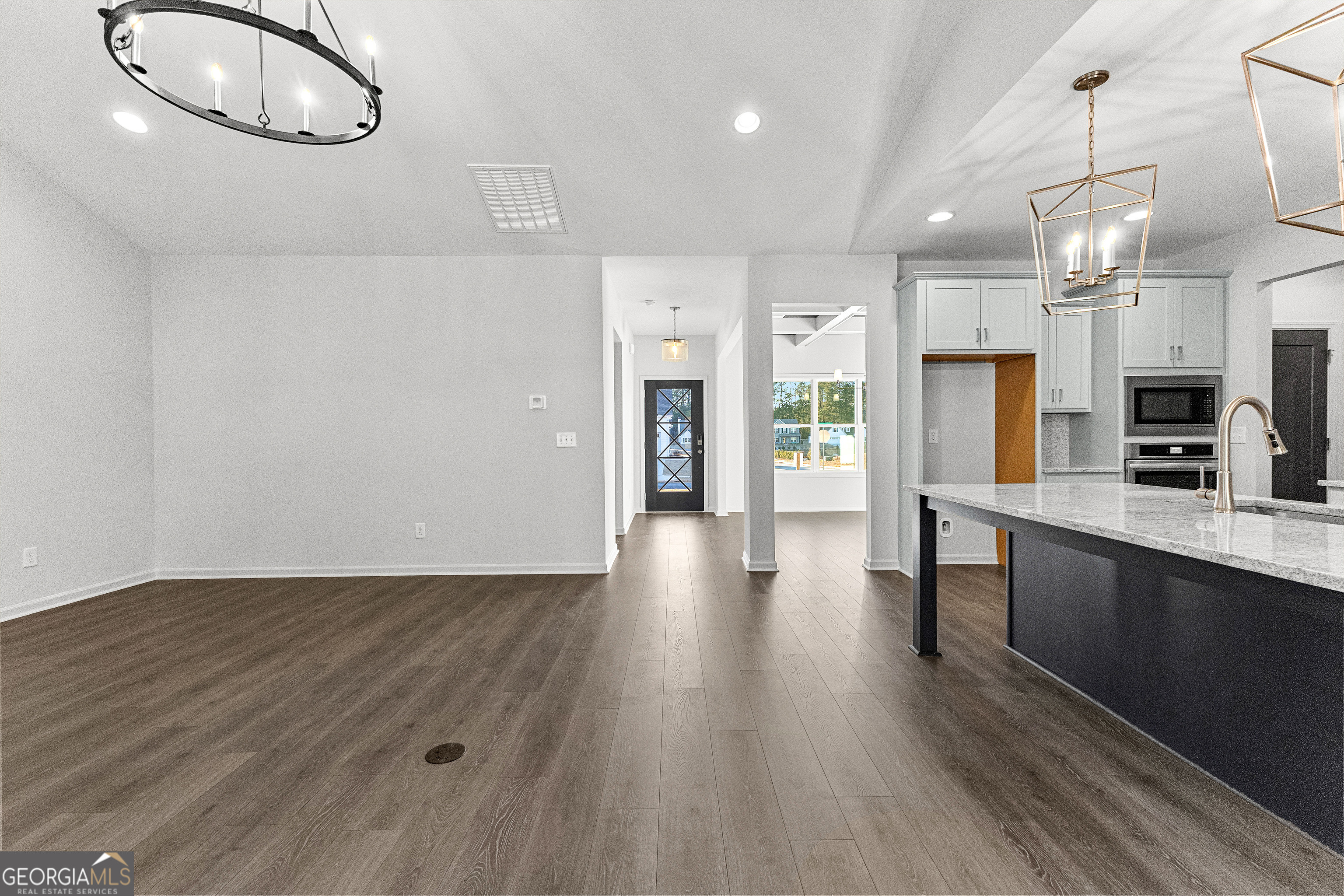 Senoia, Georgia 30276, United States, 4 Bedrooms Bedrooms, ,3 BathroomsBathrooms,Residential,Active,10655