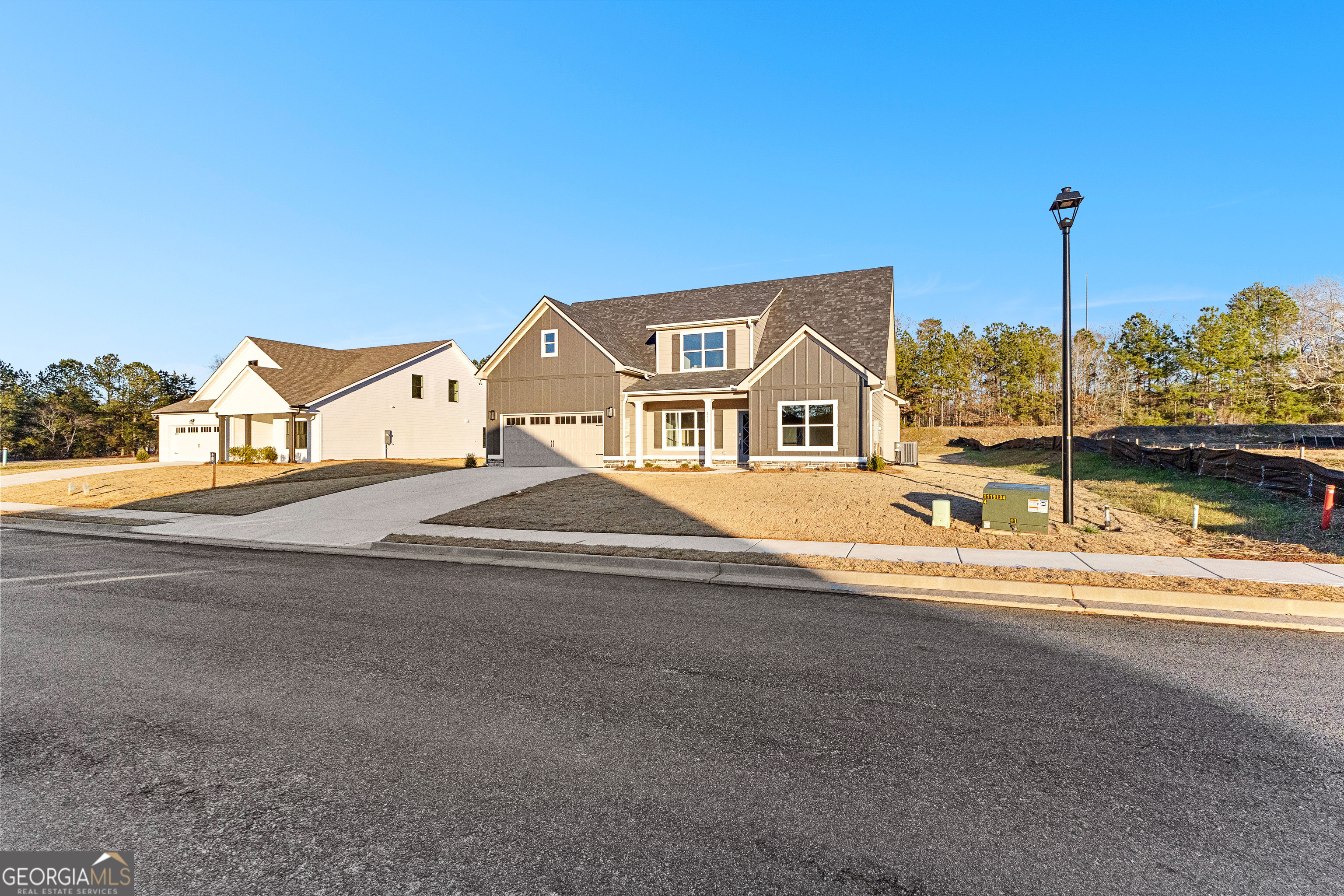 Senoia, Georgia 30276, United States, 4 Bedrooms Bedrooms, ,3 BathroomsBathrooms,Residential,Active,10655