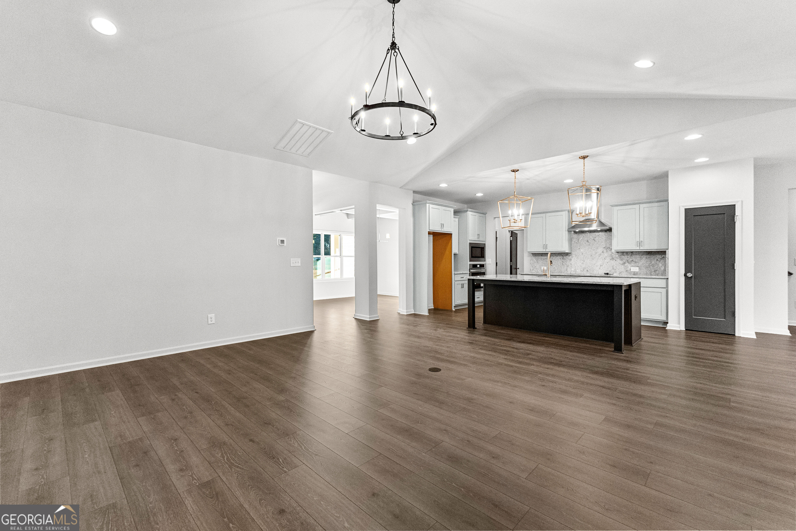 Senoia, Georgia 30276, United States, 4 Bedrooms Bedrooms, ,3 BathroomsBathrooms,Residential,Active,10655